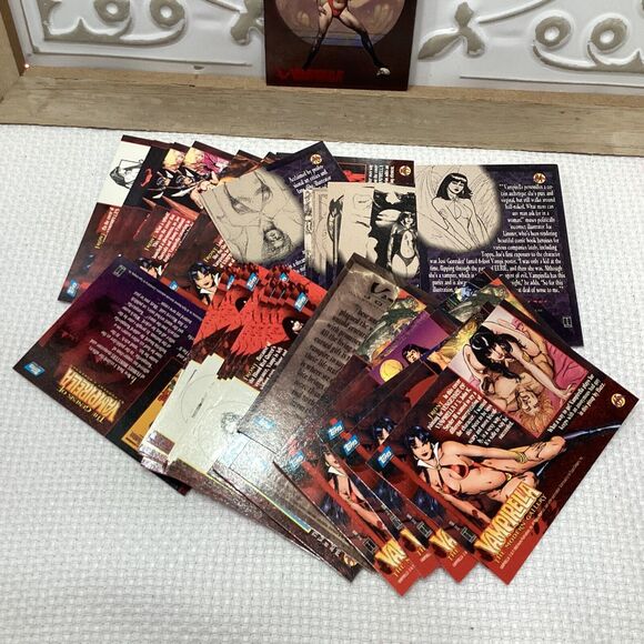 Vampirella Topps 1995 Classic & Modern Gallery Plus New Visions Card Lot Of 43 - Picture 3 of 9